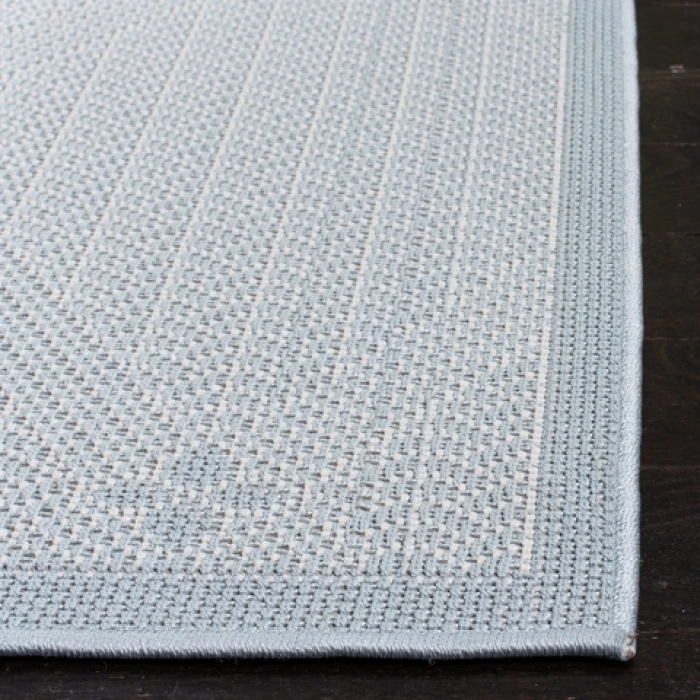 Safavieh Bermuda BMU811 Light Blue / Ivory 8' X 8' Round Area Rug