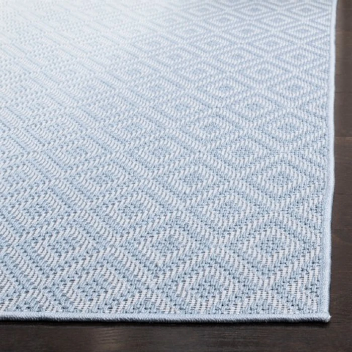 Safavieh Bermuda BMU814 Light Blue / Cream 5'-3" X 5'-3" Square Area Rug