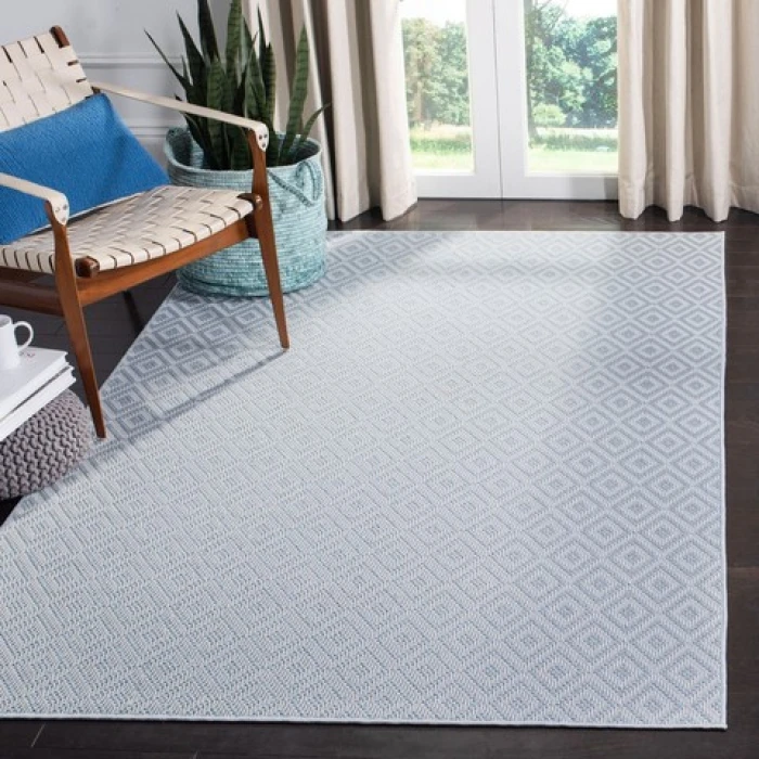 Safavieh Bermuda BMU814 Light Blue / Cream 2' X 8' Runner Area Rug
