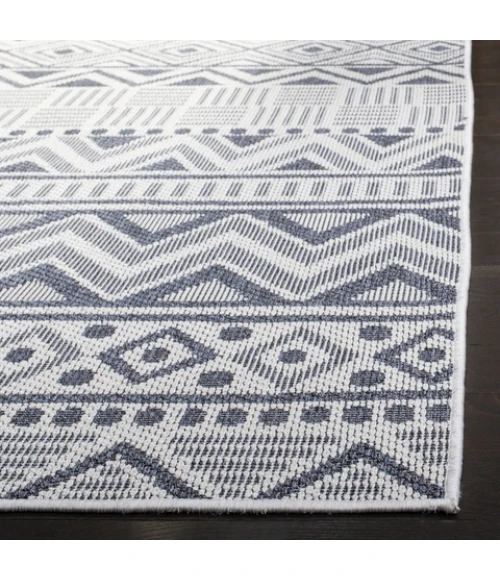 Safavieh Bermuda BMU818 Cream / Navy 2' X 10' Runner Area Rug