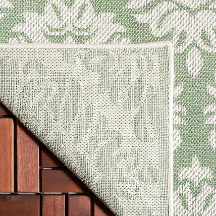 Safavieh Bermuda BMU821 Ivory / Green 8' X 10' Rectangle Area Rug