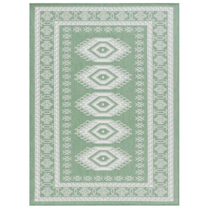 Safavieh Bermuda BMU827 Green / Ivory 4' X 6' Rectangle Area Rug