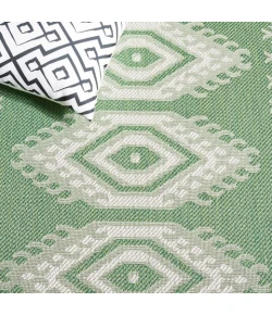 Safavieh Bermuda BMU827 Green / Ivory 9' X 12' Rectangle Area Rug