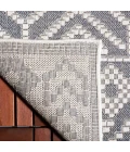 Safavieh Bermuda BMU874 Navy / Ivory 5'-3" X 7'-6" Rectangle Area Rug