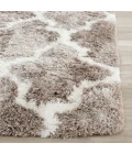 Safavieh Barcelona Shag BSG319 Silver / Ivory 5' X 5' Square Area Rug