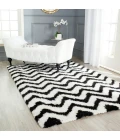 Safavieh Barcelona Shag BSG320 Ivory / Black 5' X 8' Rectangle Area Rug