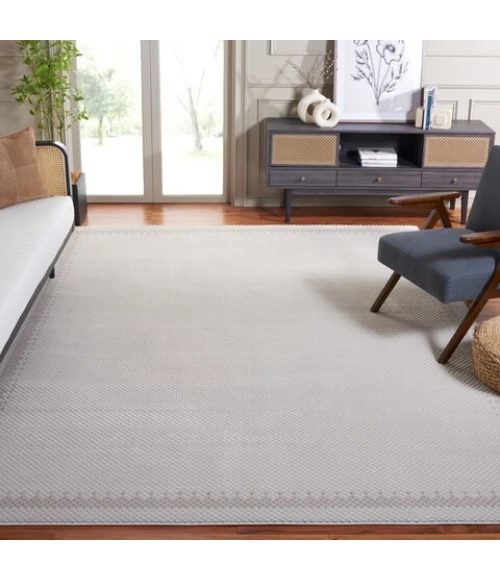 Safavieh Continental Light Grey / Dark Grey CON118 4 ft. X 6 ft. Rectangle Rug