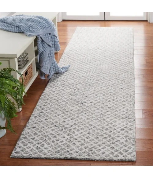 Safavieh Ebony Grey / Ivory EBN103 2 ft. 3 in. X 9 ft. Runner Rug