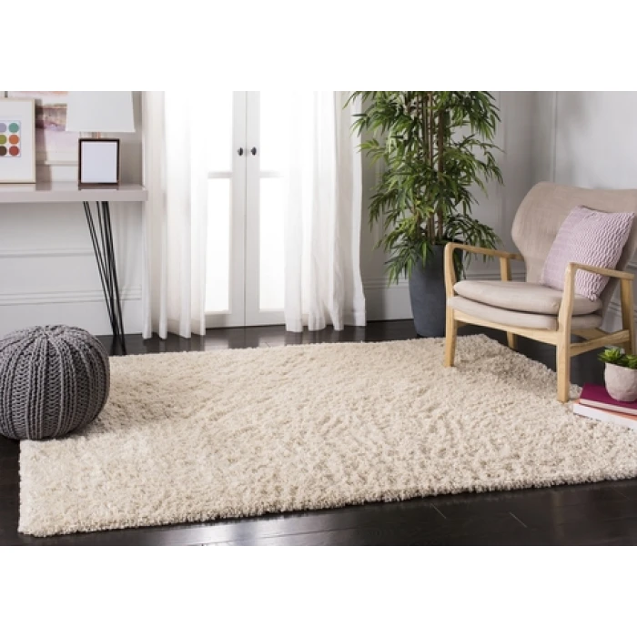 Safavieh Fontana Shag  Creme FNT800 6 ft. 7 in. X 9 ft. Rectangle Rug