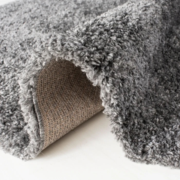 Safavieh Fontana Shag  Silver FNT800 6 ft. 7 in. X 9 ft. Rectangle Rug