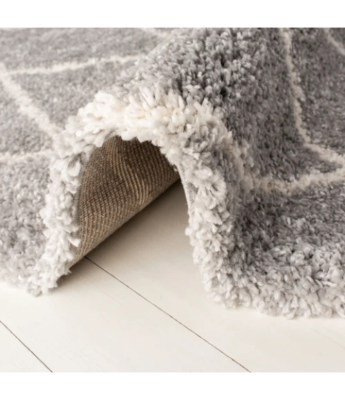 Safavieh Fontana Shag  Grey / Cream FNT815 8 ft. X 10 ft. Rectangle Rug