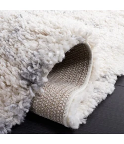 Safavieh Fontana Shag  Ivory / Grey FNT834 9 ft. X 12 ft. Rectangle Rug
