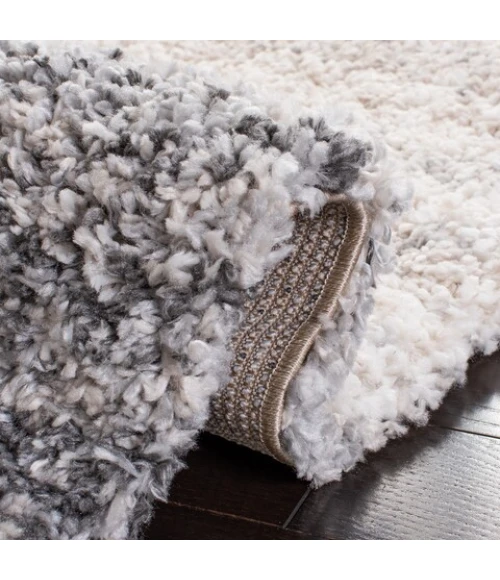 Safavieh Fontana Shag  Ivory / Grey FNT852 3 ft. X 3 ft. Square Rug