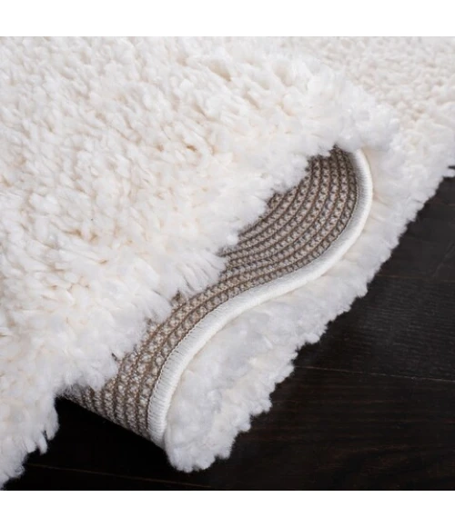 Safavieh Fontana Shag  Grey / Ivory FNT894 5 ft. 3 in. X 7 ft. 6 in. Rectangle Rug