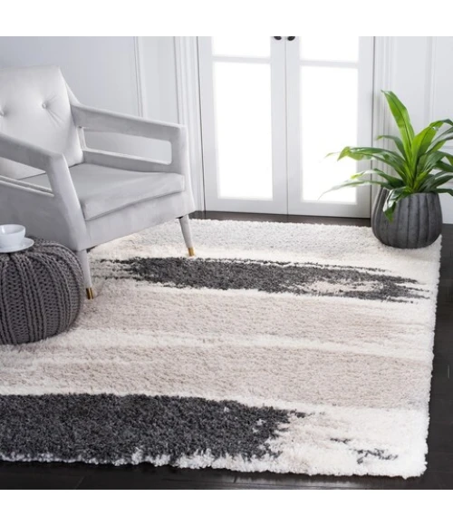 Safavieh Fontana Shag  Grey / Ivory FNT898 3 ft. X 5 ft. Rectangle Rug