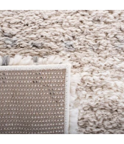 Safavieh Fontana Shag  Grey / Ivory FNT898 3 ft. X 5 ft. Rectangle Rug