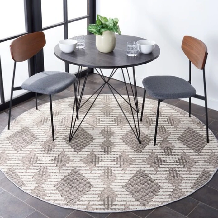 Safavieh Global Grey / Ivory GLB420 6 ft. 7 in. X 6 ft. 7 in. Round Rug