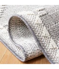 Safavieh Global Dark Grey / Ivory GLB868 6 ft. 7 in. X 6 ft. 7 in. Square Rug