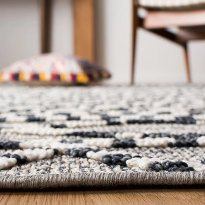 Safavieh Global Grey / Ivory GLB879 6 ft. 7 in. X 6 ft. 7 in. Round Rug