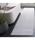 Safavieh Hanna Grey / Ivory HAN110 2 ft. X 8 ft. Runner Rug