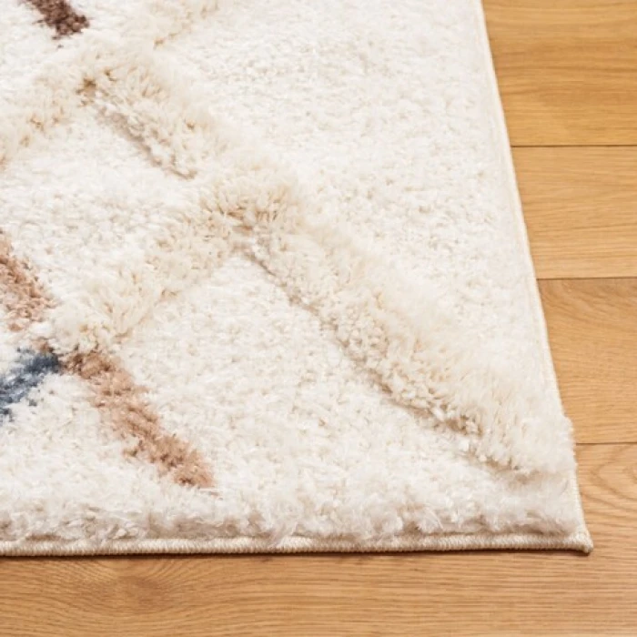 Safavieh Hi-Lo Shag Light Beige / Beige HLS210 4 ft. X 6 ft. Rectangle Rug