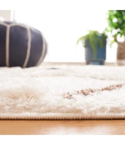 Safavieh Hi-Lo Shag Light Beige / Beige HLS210 6 ft. 7 in. X 6 ft. 7 in. Round Rug