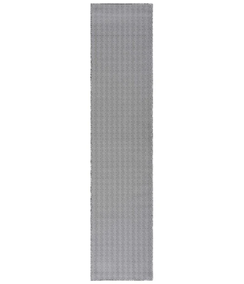 Safavieh Hampton Grey / Black HTN230 2 ft. X 9 ft. Runner Rug