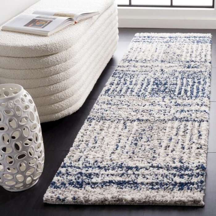 Safavieh Jericho Shag Navy / Ivory JER100 2 ft. 2 in. X 10 ft. Runner Rug