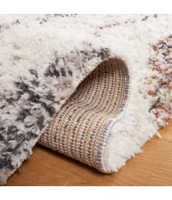 Safavieh Jericho Shag Ivory / Black JER102 2 ft. 2 in. X 8 ft. Runner Rug