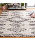 Safavieh Jericho Shag Ivory / Black JER108 5 ft. 3 in. X 7 ft. 6 in. Rectangle Rug