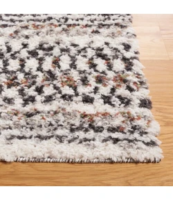 Safavieh Jericho Shag Black / Rust JER110 5 ft. 3 in. X 7 ft. 6 in. Rectangle Rug
