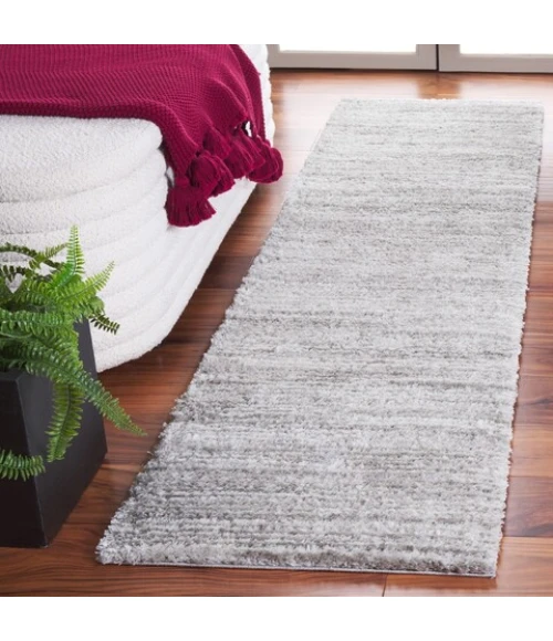 Safavieh Jasmine Shag Grey / Ivory JSM100 2 ft. X 8 ft. Runner Rug