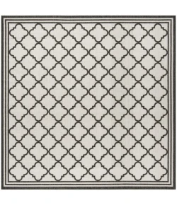 Safavieh Linden  Light Grey / Charcoal LND121 6 ft. 7 in. X 6 ft. 7 in. Square Rug