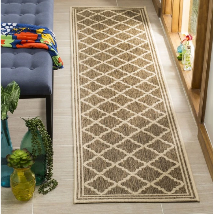 Safavieh Linden  Beige / Cream LND121 2 ft. 2 in. X 8 ft. Runner Rug