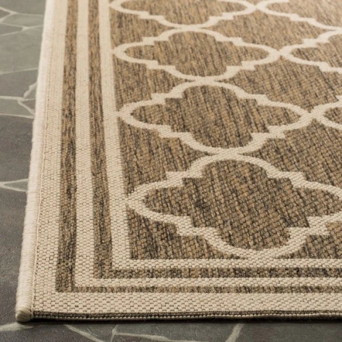 Safavieh Linden  Beige / Cream LND121 2 ft. 2 in. X 8 ft. Runner Rug