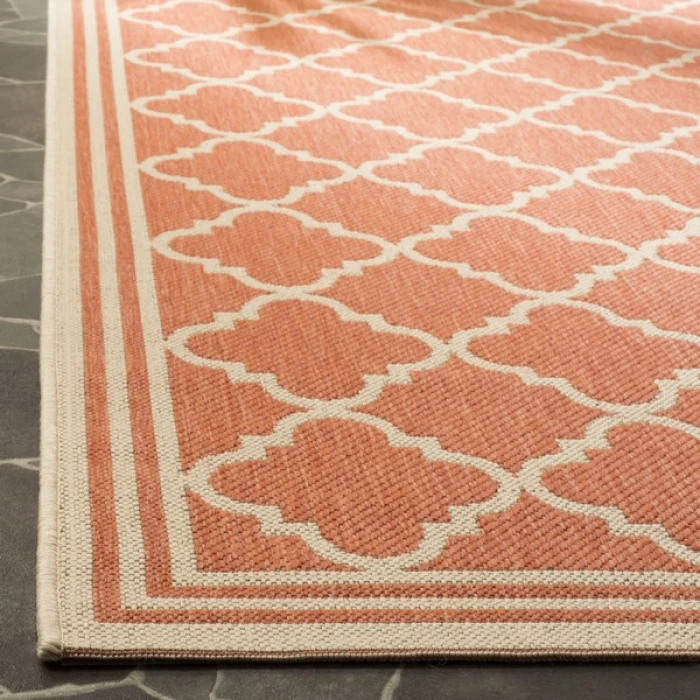 Safavieh Linden  Rust / Creme LND121 6 ft. 7 in. X 6 ft. 7 in. Round Rug
