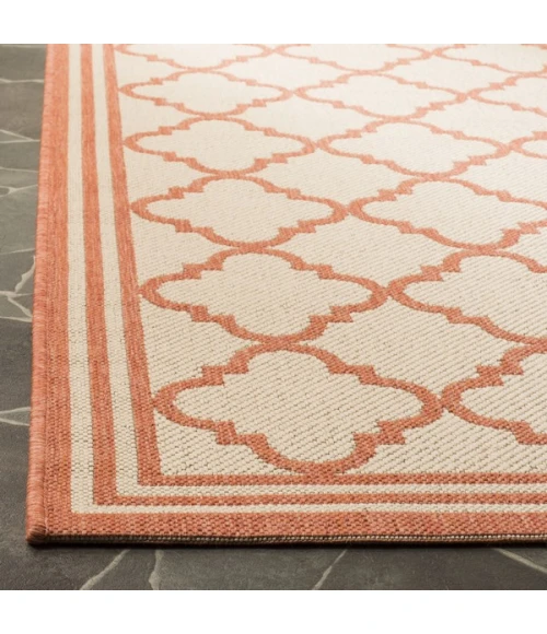 Safavieh Linden  Cream / Rust LND121 6 ft. 7 in. X 6 ft. 7 in. Square Rug