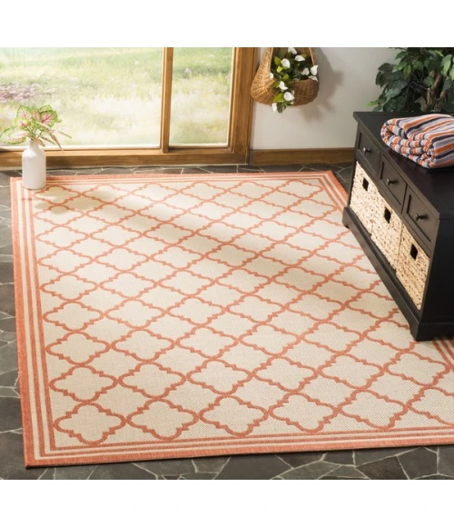Safavieh Linden  Cream / Rust LND121 6 ft. 7 in. X 6 ft. 7 in. Square Rug