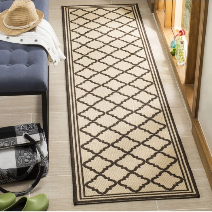 Safavieh Linden  Creme / Brown LND121 2 ft. 2 in. X 8 ft. Runner Rug