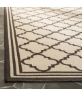 Safavieh Linden  Creme / Brown LND121 6 ft. 7 in. X 6 ft. 7 in. Round Rug