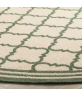 Safavieh Linden  Cream / Green LND121 6 ft. 7 in. X 6 ft. 7 in. Round Rug