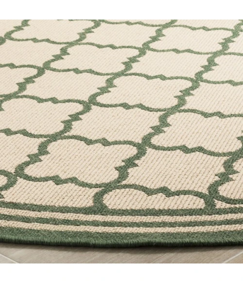 Safavieh Linden  Cream / Green LND121 6 ft. 7 in. X 6 ft. 7 in. Round Rug