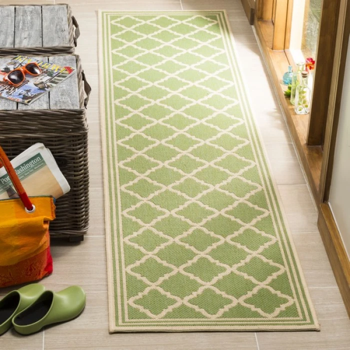 Safavieh Linden  Olive / Cream LND121 2 ft. 2 in. X 8 ft. Runner Rug