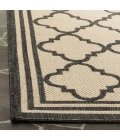 Safavieh Linden  Creme / Black LND121 6 ft. 7 in. X 6 ft. 7 in. Square Rug