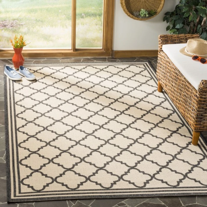 Safavieh Linden  Creme / Black LND121 6 ft. 7 in. X 6 ft. 7 in. Square Rug