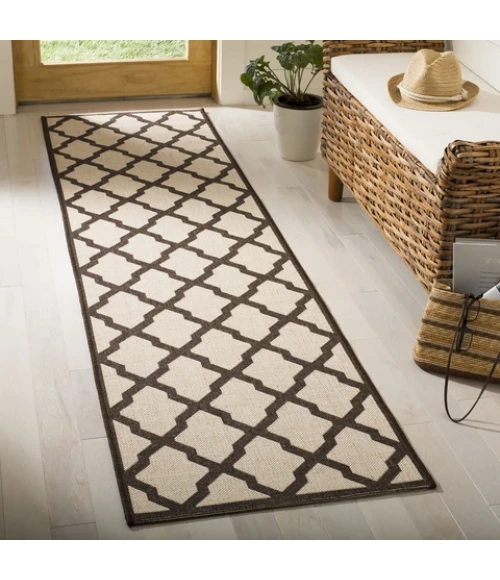 Safavieh Linden  Natural / Brown LND122 2 ft. 2 in. X 8 ft. Runner Rug