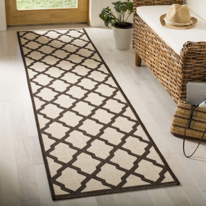 Safavieh Linden  Natural / Brown LND122 2 ft. 2 in. X 8 ft. Runner Rug