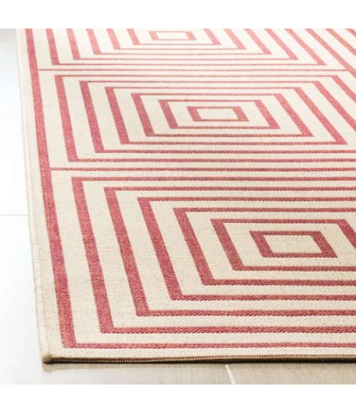Safavieh Linden  Red / Creme LND123 6 ft. 7 in. X 6 ft. 7 in. Round Rug