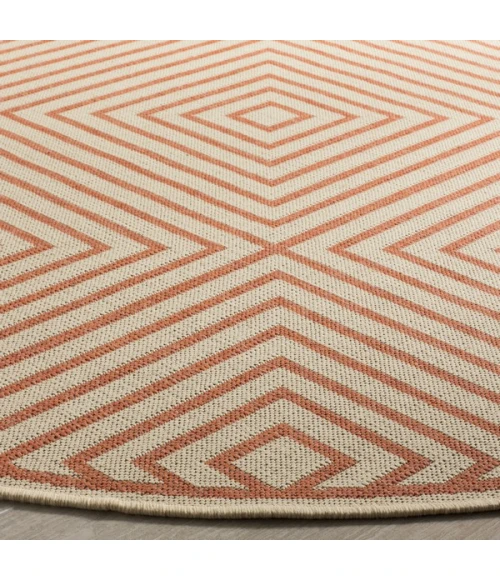 Safavieh Linden  Cream / Rust LND123 6 ft. 7 in. X 6 ft. 7 in. Round Rug