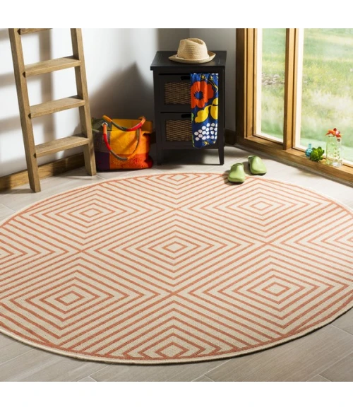 Safavieh Linden  Cream / Rust LND123 6 ft. 7 in. X 6 ft. 7 in. Round Rug